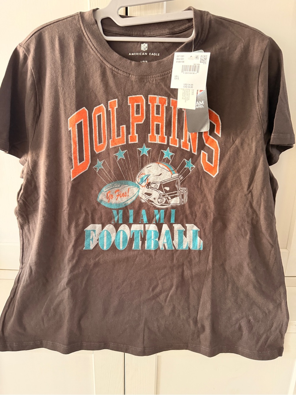 American Eagle Outfitters Brown Tee with Orange Graphic